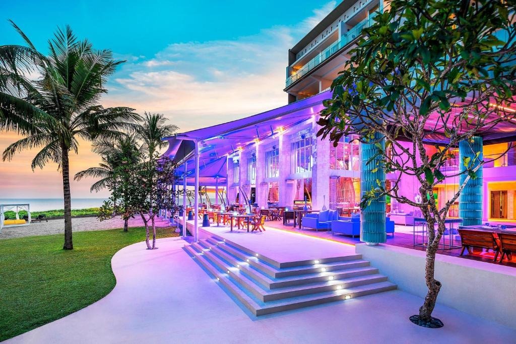 هتل سمینیاک